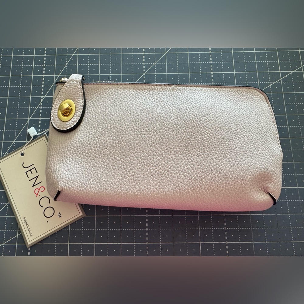 JEN & CO Kendall crossbody in cool pink. Adjustable strap too! BRAND NEW!